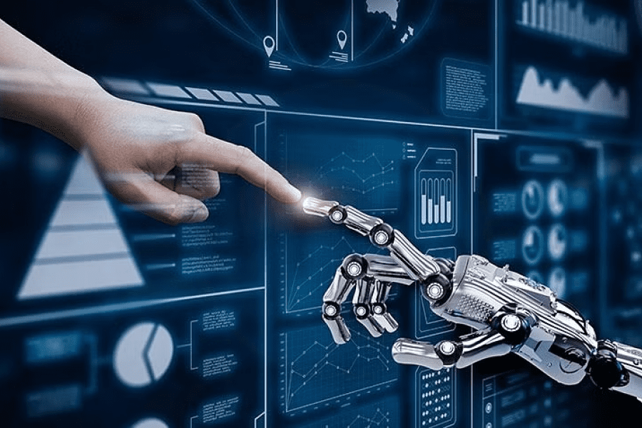 Imagem de uma mão humana tocando seu dedo indicador com o dedo indicador de uma mão robótica.